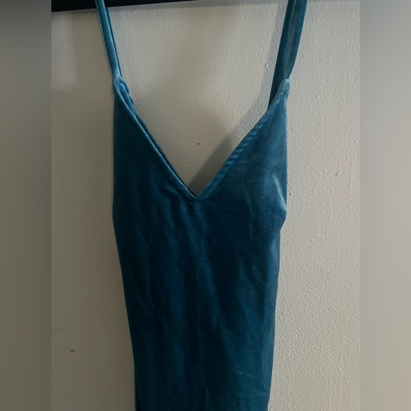 NWOT • Zyyfly Womens Spaghetti Strap Bodycon Sleeveless Backless Velvet - Picture 10 of 11